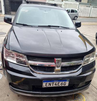 DODGE JOURNEY 2.7 SXT V6 GASOLINA 4P AUTOMÁTICO